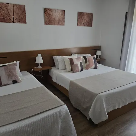 Pinho בית הארחה ג'רס